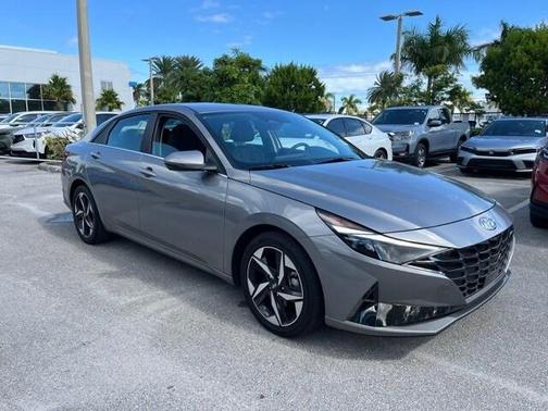 2023 Hyundai ELANTRA HEV Limited