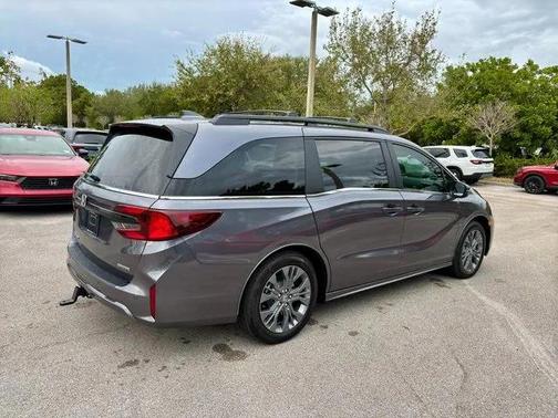 2025 Honda Odyssey Touring