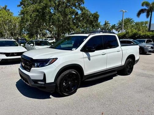 2025 Honda Ridgeline Black