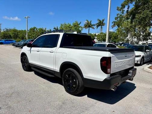 2025 Honda Ridgeline Black