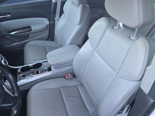 2017 Acura TLX w/Technology Package