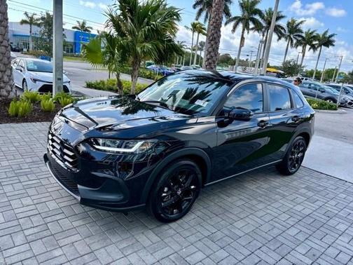 2024 Honda HR-V 2WD Sport