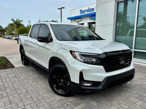 2023 Honda Ridgeline Black