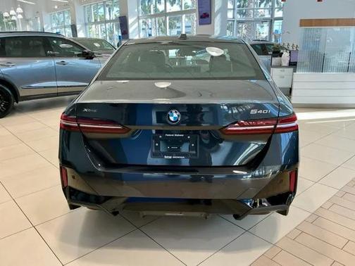2026 BMW 540 xDrive