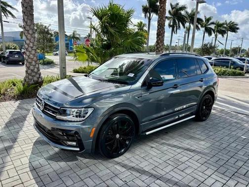 2020 Volkswagen Tiguan 2.0T SE R-Line Black