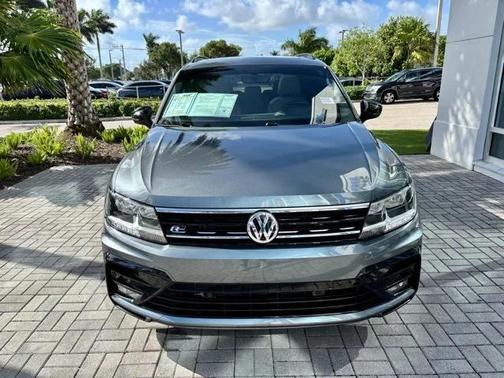 2020 Volkswagen Tiguan 2.0T SE R-Line Black