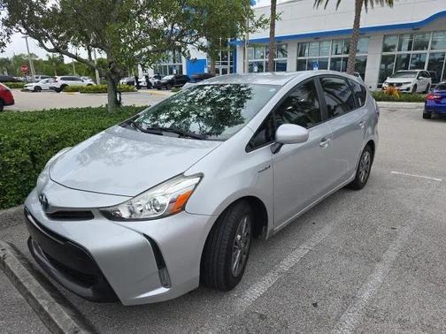 2017 Toyota Prius v Three