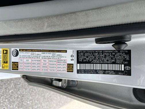 2017 Toyota Prius v Three