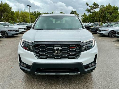 Platinum White Pearl 2026 Honda Ridgeline TrailSport