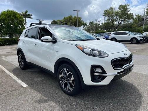 2022 Kia Sportage EX