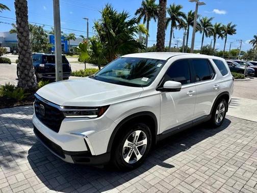 2023 Honda Pilot 2WD EX-L 8 Passenger
