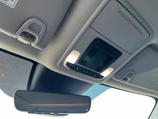 2023 Honda Pilot Touring 8-Passenger