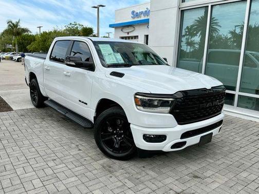 Bright White Clearcoat 2022 RAM 1500 Big Horn/Lone Star
