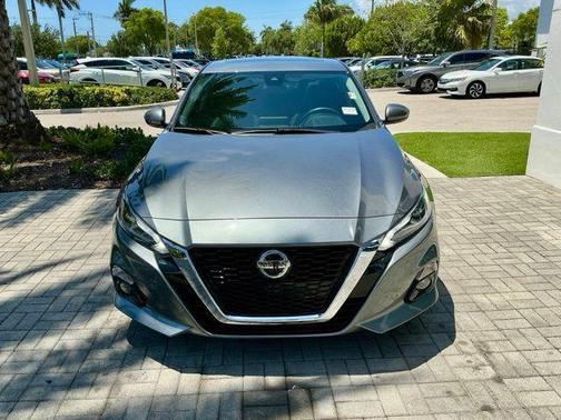 Gun Metallic 2021 Nissan Altima 2.5 SL