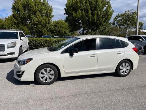 2016 Subaru Impreza 2.0i