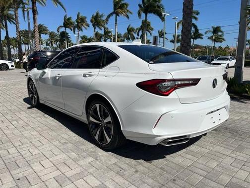 2025 Acura TLX Technology