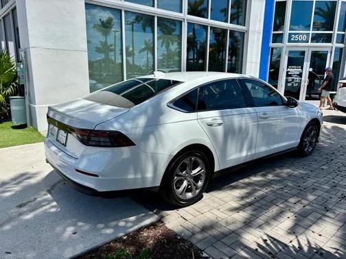 2024 Honda Accord EX 1.5T