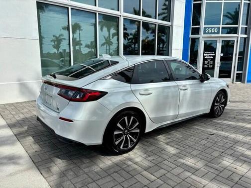 2023 Honda Civic EX-L