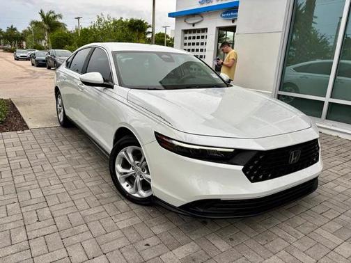 2023 Honda Accord LX 1.5T