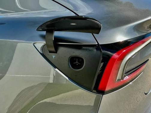 2024 Tesla Model 3 Long Range