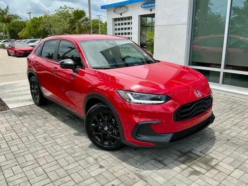 Milano Red 2024 Honda HR-V Sport