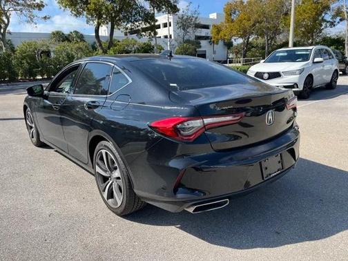 2025 Acura TLX Technology