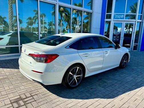 2022 Honda Civic Touring