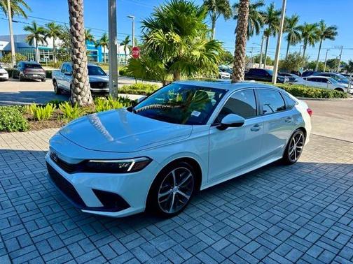 2022 Honda Civic Touring