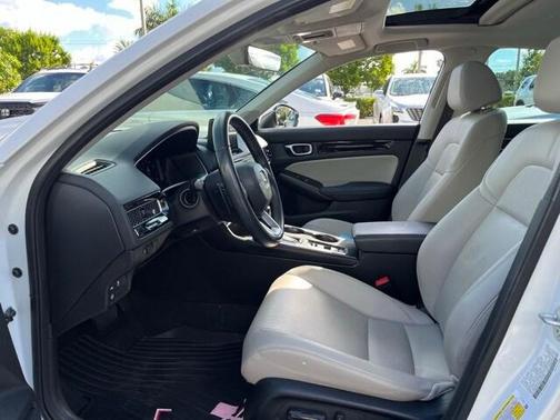 2022 Honda Civic Touring