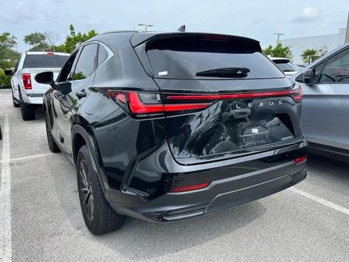 2024 Lexus NX 250 Premium
