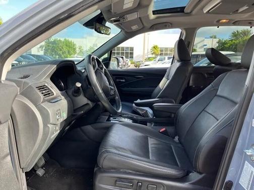 2022 Honda Pilot AWD Elite