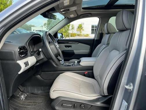 2023 Honda Pilot AWD Elite