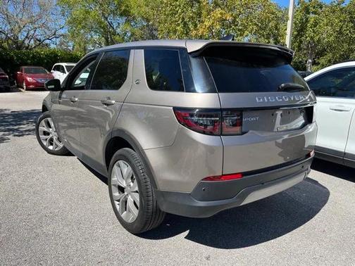 2023 Land Rover Discovery Sport SE