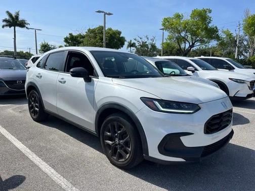 2023 Honda HR-V 2WD Sport