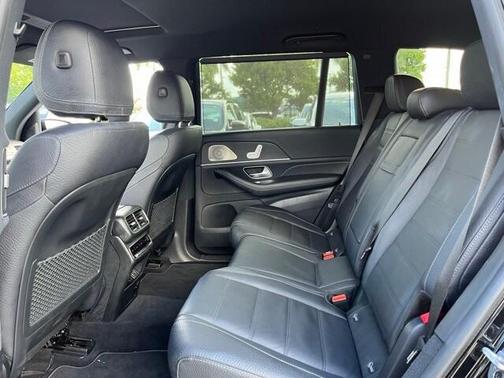 2022 Mercedes-Benz GLS 450 4MATIC
