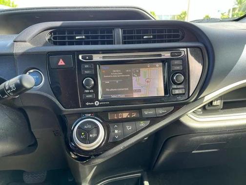2015 Toyota Prius c Three