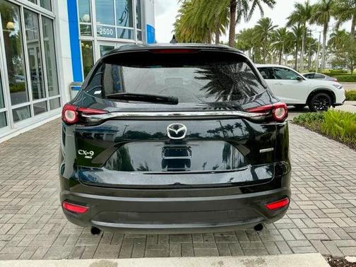 2022 Mazda CX-9 Sport