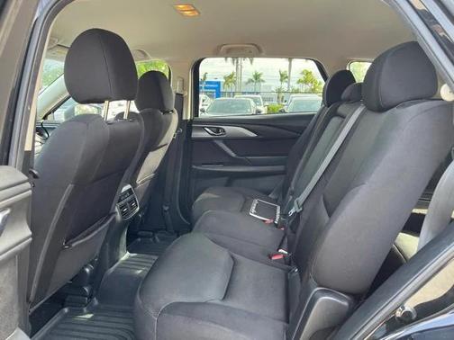 2022 Mazda CX-9 Sport