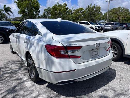 Platinum White Pearl 2019 Honda Accord EX-L