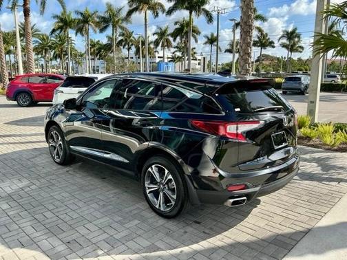 2023 Acura RDX Advance Package