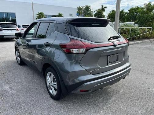 2022 Nissan Kicks S
