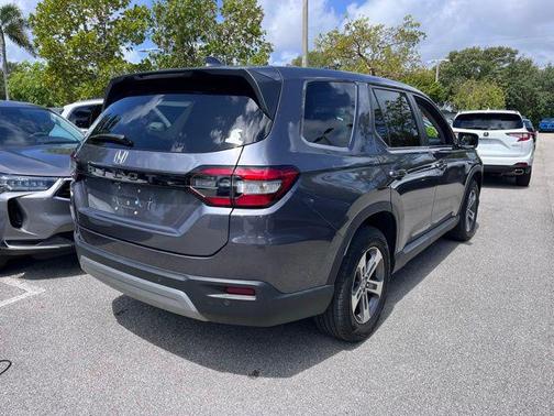 Modern Steel 2024 Honda Pilot EX-L 7 Passenger