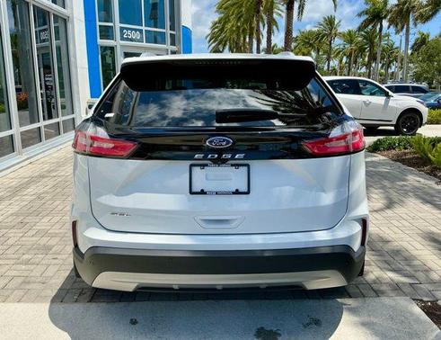 Oxford White 2021 Ford Edge SEL