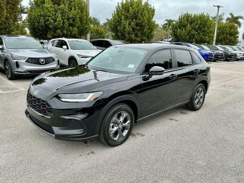 Crystal Black Pearl 2026 Honda HR-V LX