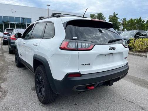2020 Jeep Cherokee Trailhawk