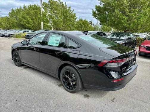2025 Honda Accord Sport SE 1.5T