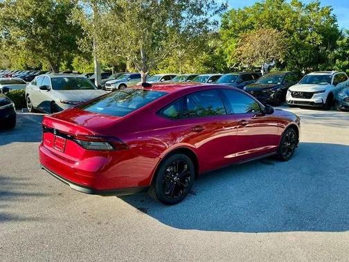 2025 Honda Accord Sport SE 1.5T