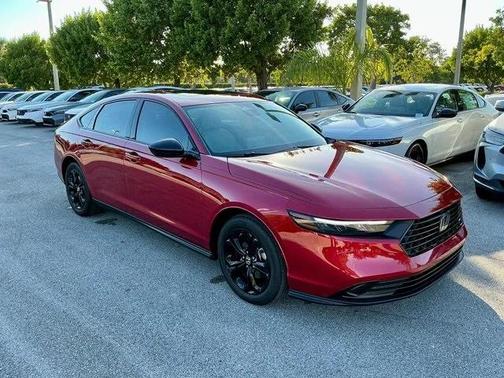 2025 Honda Accord Sport SE 1.5T