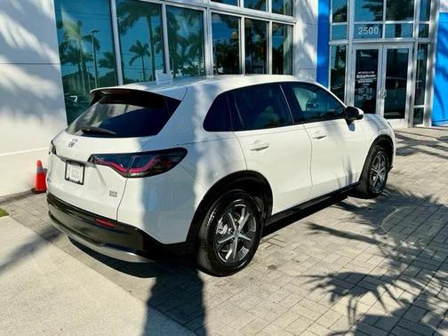 2025 Honda HR-V EX-L