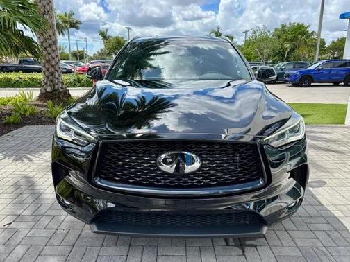 2022 INFINITI QX50 LUXE
